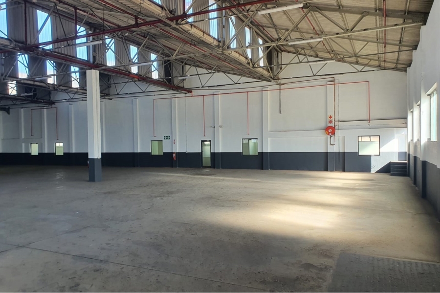 To Let commercial Property for Rent in Sidwell Eastern Cape